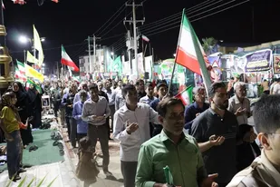 شب&zwnj;های اقتدار بندر دیّر در ایستگاه ۶۹