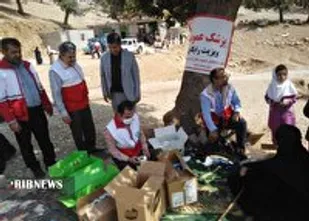 حضور کاروان سلامت و محرومیت&zwnj;زدایی در روستای آب&zwnj;بید