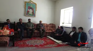 تجلیل از خانواده شهید خیبر همتی