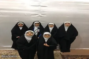 اجرای سرود حلقه صالحین  توسط  پایگاه بنت الهدی صدر ناحیه زاهدان