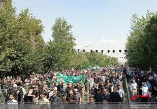 خروش مردم تهران و اعلام انزجار از اغتشاش&zwnj;گران و اخلال&zwnj;گران امنیت