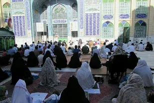 نماز عید سعید فطر در سراوان برگزار شد