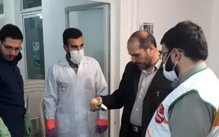 بازدید فرمانده و جانشین سپاه ناحیه خوانسار از روند فعالیت گروه جهادی سفیران خدمت