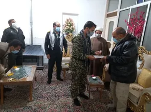 دیدار مسئولین شهرستان کوهبنان با خانواده معظم سردار شهید مسعود زکی زاده