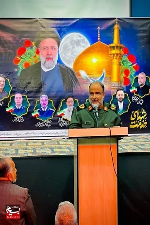خادم الرضا خودش را وقف خدمت به مردم نمود/ سوم خرداد فتح الفتوح هشت سال دفاع مقدس است