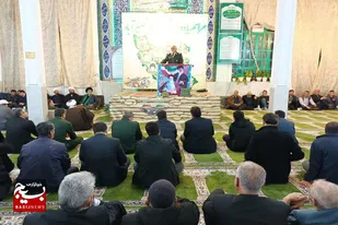 یادواره ۱۳ شهید گلگون کفن روستای نصیرآباد برگزار شد