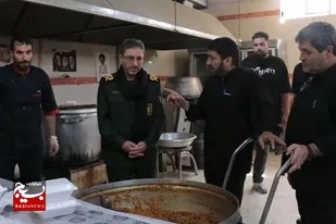 طبخ و توزیع ۵۰۰۰ پرس غذا توسط سپاه حضرت عباس علیه&zwnj;السلام استان اردبیل