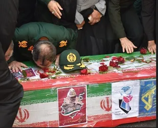 عزت جمهوری اسلامی از خون پاک شهداست