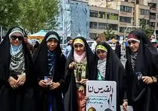 ما دختران حاج قاسم در راهپیمایی روز قدس شرکت می کنیم