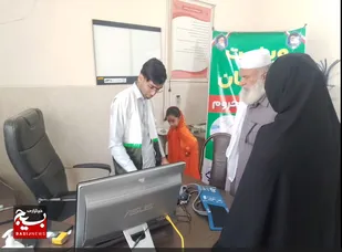 ویزیت رایگان توسط گروه  جهادی شهید سلیمانی بسیج جامعه پزشکی در سراوان