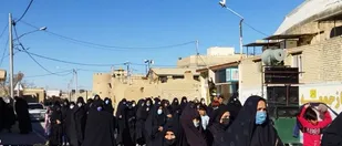 برپایی قافله عزاداری شهادت حضرت زهرا (س) در کمشچه برخوار