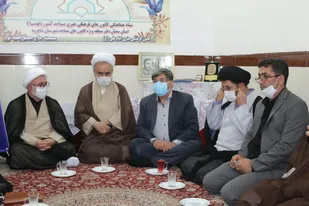 صبر واستقامت خانواده شهدا مثال زدنی است