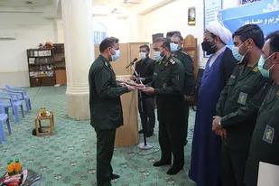 مراسم تکریم و معارفه فرمانده حوزه سردارشهید رضایی ناحیه بندرعباس به روایت تصویر