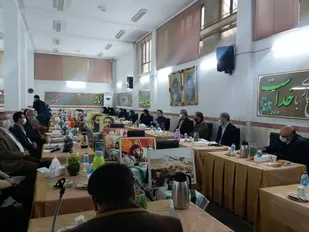 آموزش سبک زندگی قرآنی ویژه کارمندان دولت و خانواده آنان در دهه فجر