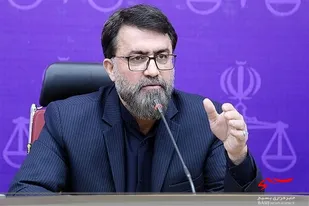 مسئولان برای گره گشایی از مشکلات جامعه از اتاق های دربسته بیرون بیایند/اقدامات بصورت عملیاتی و میدانی پیگیری شود
