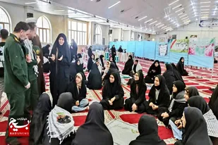 گردهمایی و میقات صالحین بسیجیان در مصلی شهرستان نهاوند