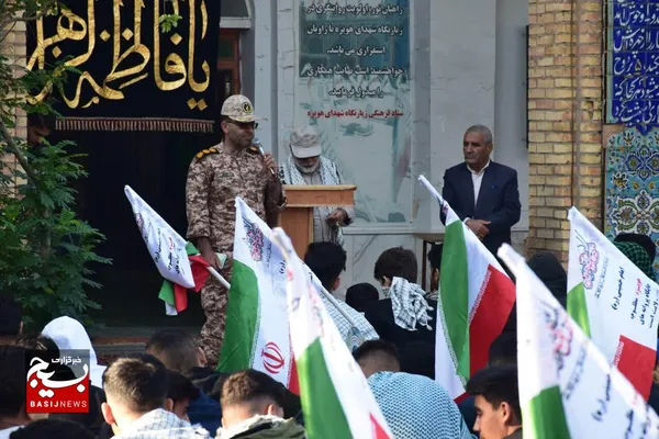 تصاویر بازدید از قدمگاه مقدس رزمندگان اسلام