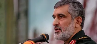 رهبرانقلاب در خیلی جاها کشور را نجات دادند/در پهپاد، جنگ الکترونیک و رادار در تراز قدرت جهانی هستیم