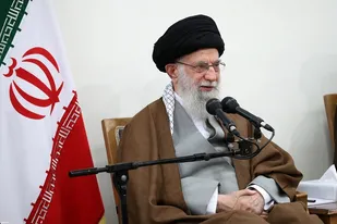 مخاطب اول در هر یک از عرصه&zwnj;های جهاد و دعوت به خیر روحانیت است