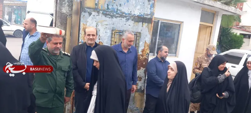 ۷۰ لاهیجانی در قالب کاروان راهیان نور  عازم مناطق عملیاتی غرب کشور شد