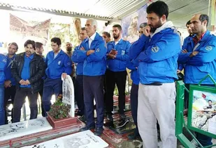 تجدید بیعت کارگران با آرمان های انقلاب اسلامی