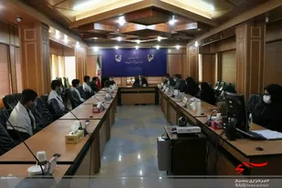 دیدار نمایندگان دانش آموزان شاخص با فرماندار ساوه