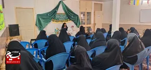 الگوی سوم زن مسلمان یعنی الگویی که نه شرقی باشد و نه غربی