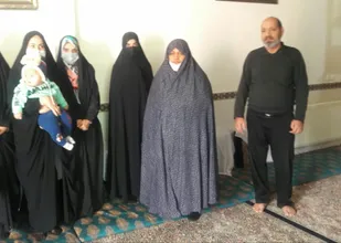 تکریم مادران و همسران شهدا در زرند برگزار گردید