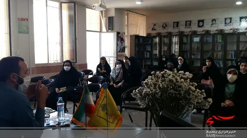 جلسه توجیهی فرماندهان واحدهای مقاومت حوزه شهید فهمیده ۴