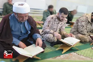 سومین محفل انس با قرآن کریم در تیپ انصارالحسین(ع) همدان