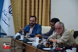 حضور مسئول بسیج رسانه استان همدان در جمع خبرنگاران در ستاد انتخابات استان همدان