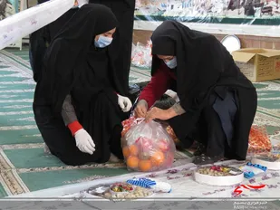 توزیع 328 بسته معیشتی در سپاه عجب شیر