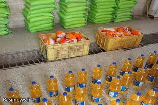 برگزاری رزمایش کمک مومنانه در روستای فیض&zwnj;آباد فامنین