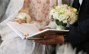 مراسم ازدواج&zwnj;۱۲&zwnj;زوج جوان در&zwnj;بندر&zwnj;چارک