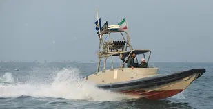 برگزاری رژه قایقی در ۱۳ آبان