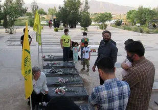 شهدای مدافع حرم مظلوم زندگی کردند، مظلوم جنگیدند و مظلوم شهید شدند