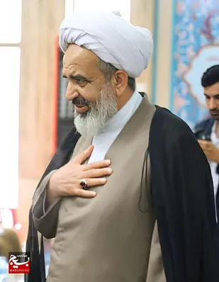 توصیه یک روحانی مسئول به دوستی عاشقانه بین زن و شوهر