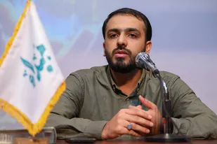 برنامه درسی، فناوری تبدیل آرمان&zwnj;های انقلاب به سازوکارهای آموزشی است