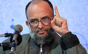 دشمن در تمامی عرصه&zwnj;ها نفوذ کرده است مسئولین هوشیار باشند