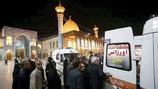 واکنش مردم شهرستان فیروزکوه به حادثه تروریستی شاهچراغ