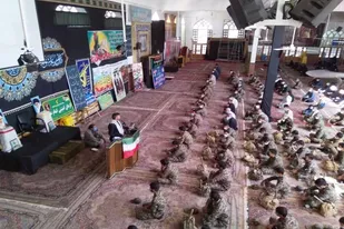 تجلیل از  تعدادی از  رزمندگان دفاع مقدس گنابادی به مناسبت هفته دفاع مقدس
