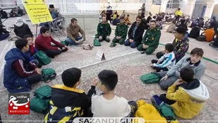 مصلی اردبیل شاهد حضور بیش از ۲۰۰حلقه صالحین پایگاه های بسیج بود.
