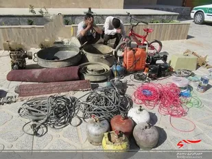 شناسایی و دستگیری دو متهم سارق وسایل منزل توسط ماموران کلانتری در خواف