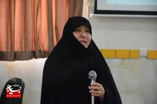 خواهران بسیجی همدان در انجام ماموریت&zwnj;های بسیج با قوت پای کار هستند
