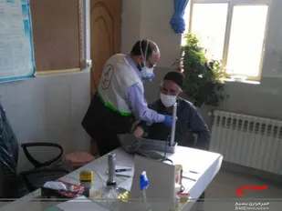 حضور گروه جهادی پزشکی در روستای دره سیب همزمان با هفته بسیج