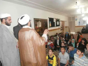 برگزاری نشست (نشاط معنوی) در کانون فرهنگی و هنری حافظ شاهرود