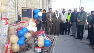 رو نمایی و توزیع 11 سری جهیزیه، هدیه رهبر معظم انقلاب  به زوج های جوان نیازمند نایینی