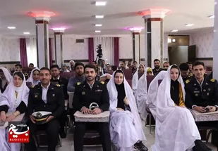بیش از ۴۵۰ زوج نیروی دریای ارتش مهمان امام رضا(ع) شدند+تصاویر