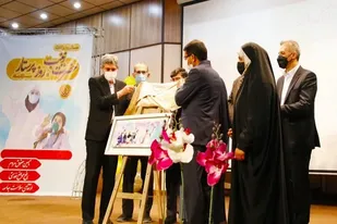 رونمایی از پوستر شهیده &laquo;مریم رحیمی&raquo; اولین شهید پرستار استان فارس