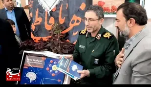 رونمایی از کتاب اعتماد به نفس،اسماعیل دستکزار &nbsp;بمناسبت هفته بسيج